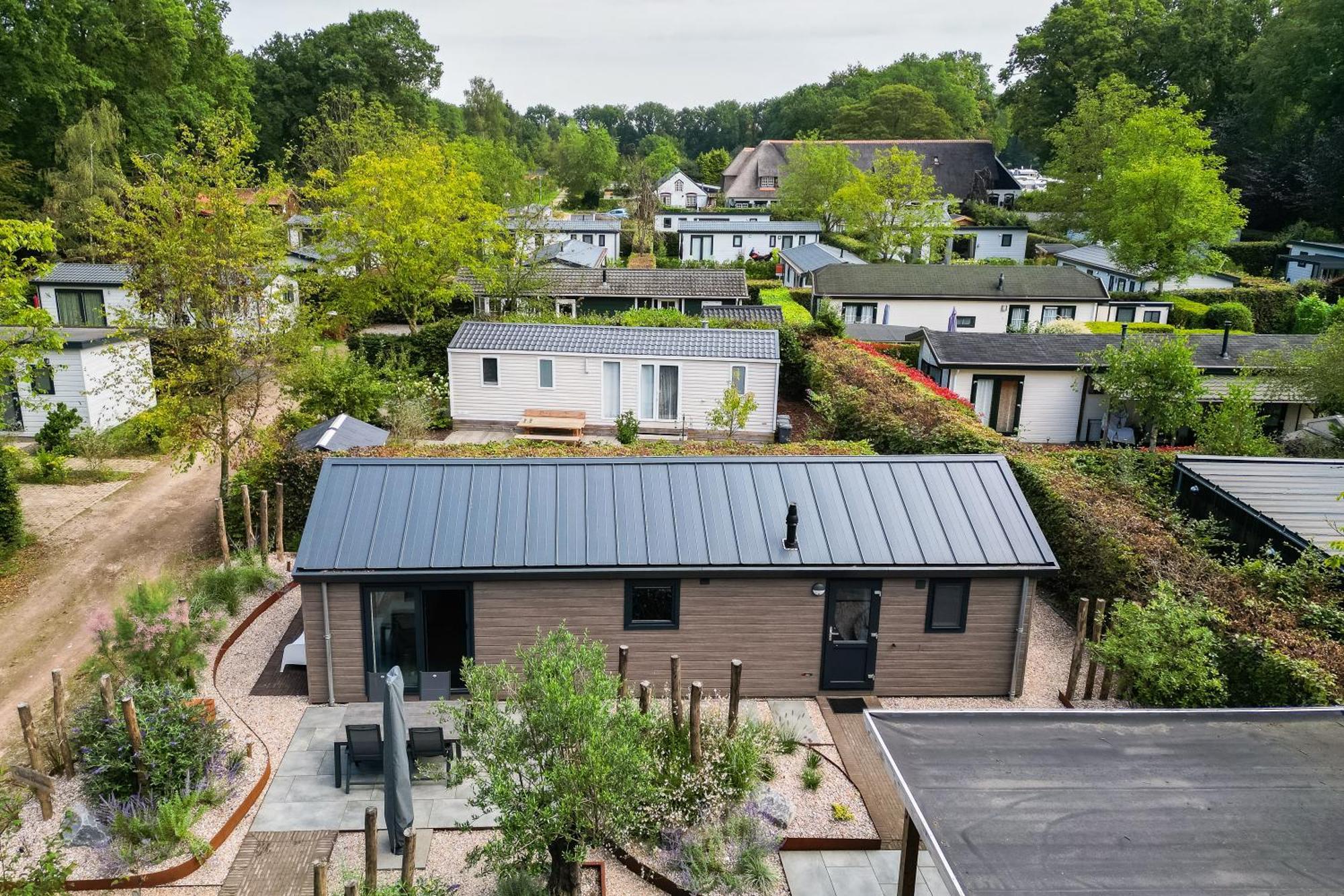 Modern Ingericht Chalet Op Groen Park Op De Veluwe Epe Buitenkant foto