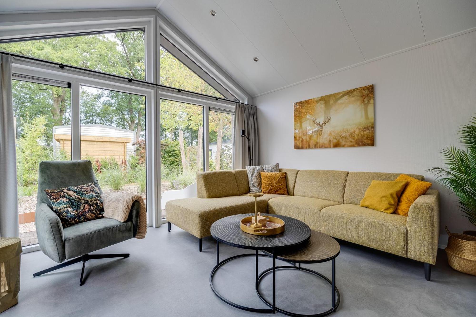 Modern Ingericht Chalet Op Groen Park Op De Veluwe Epe Buitenkant foto