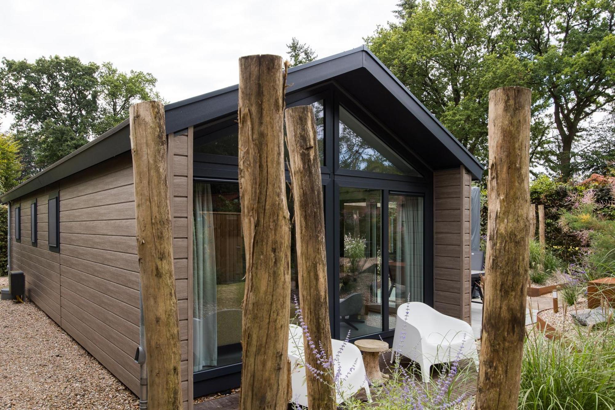 Modern Ingericht Chalet Op Groen Park Op De Veluwe Epe Buitenkant foto