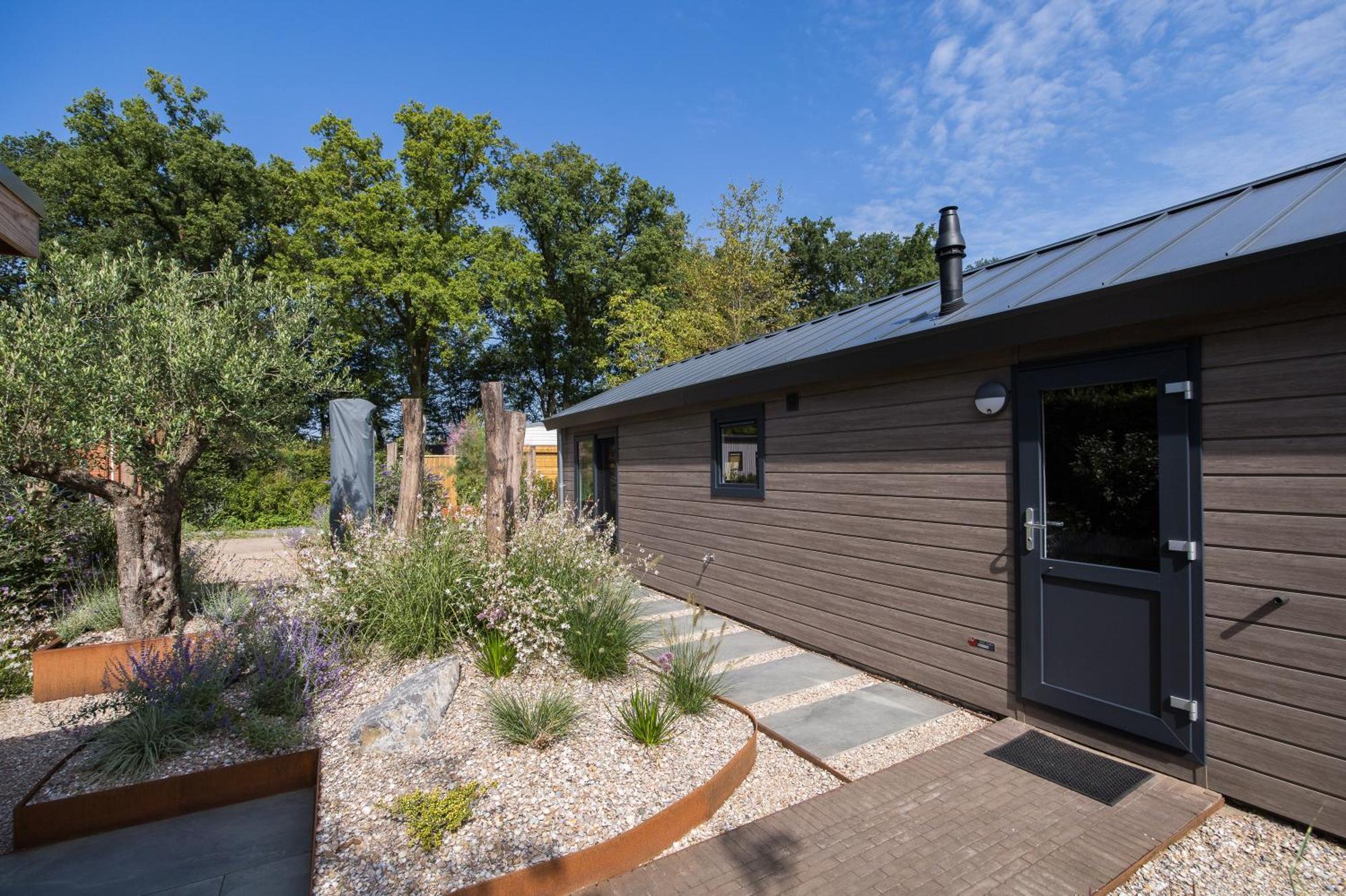 Modern Ingericht Chalet Op Groen Park Op De Veluwe Epe Buitenkant foto