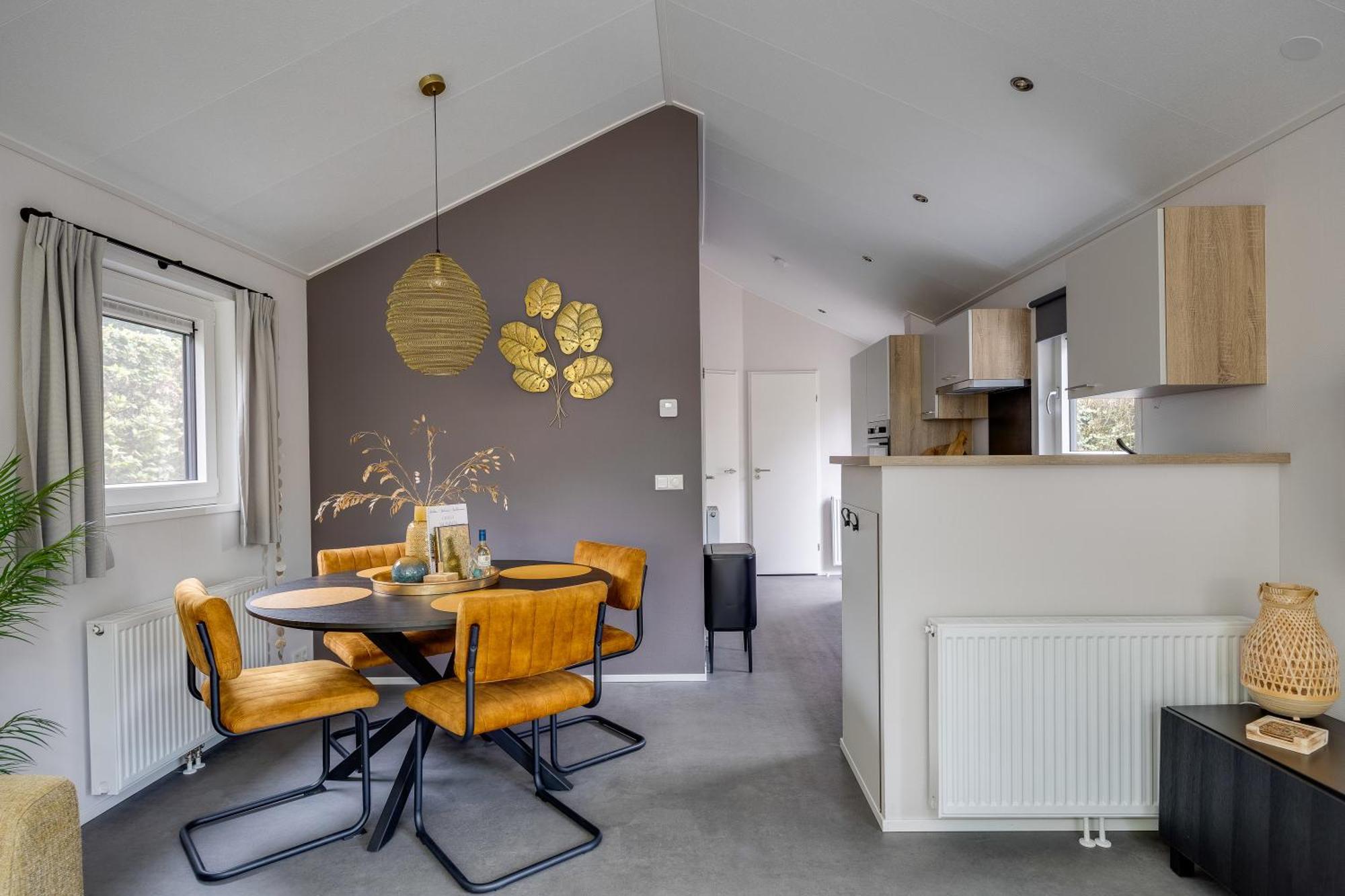 Modern Ingericht Chalet Op Groen Park Op De Veluwe Epe Buitenkant foto