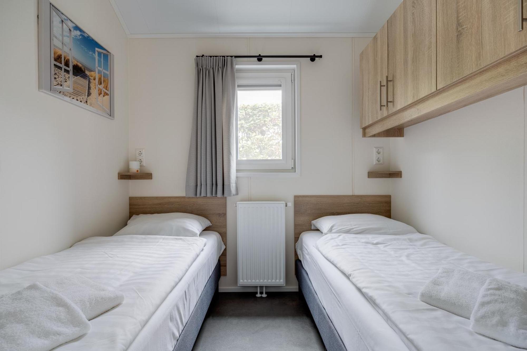 Modern Ingericht Chalet Op Groen Park Op De Veluwe Epe Buitenkant foto