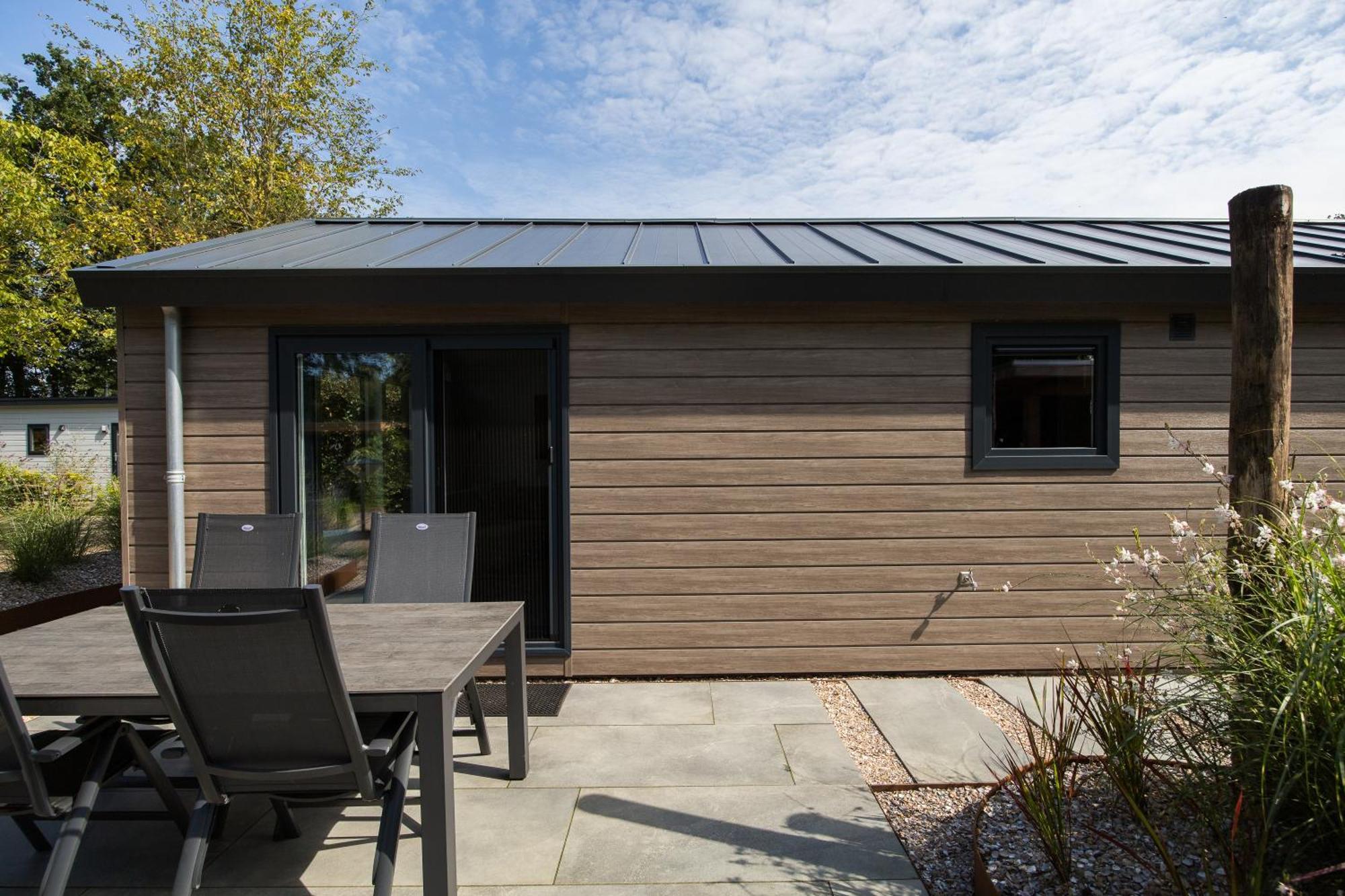 Modern Ingericht Chalet Op Groen Park Op De Veluwe Epe Buitenkant foto